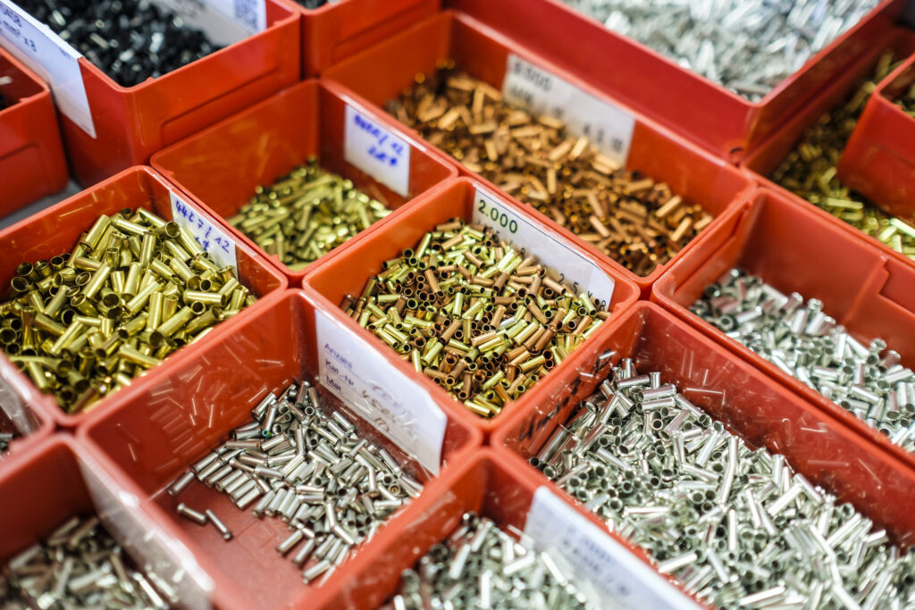 SZU Elektrotechnische Fertigung